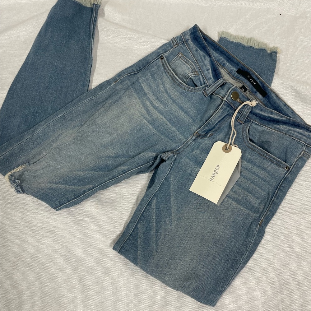 NWT Mid Rise blue distressed jeans -  size 26